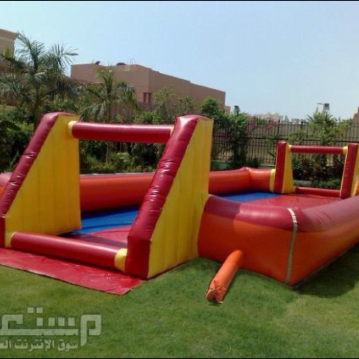 ملعب صابوني للإيجار بحائل للمفاهمة ( )