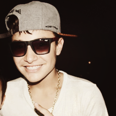 mylifeyougui's profile picture. sonhar nunca desistir , ter fé pois fácil não é nem vai ser ♪