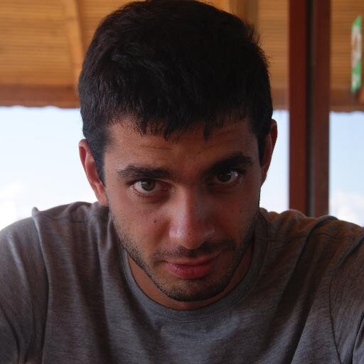 Mechanical Engineer. Loves nature, traveling, languages and people valuing thoughts.