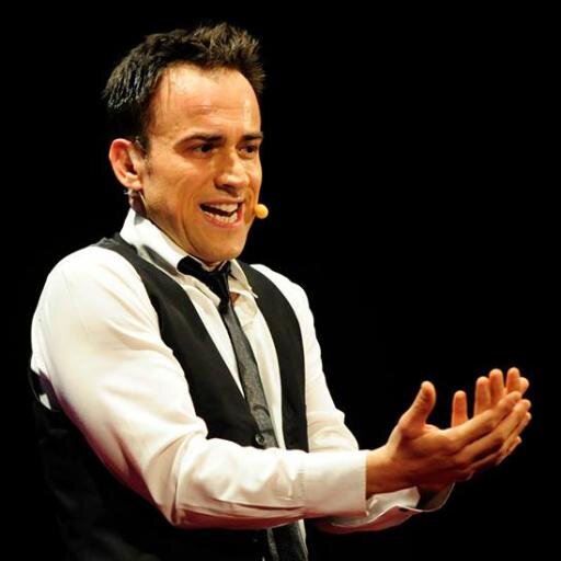 GenCalabrese's profile picture. Showman, attore, comico, imitatore, doppiatore.