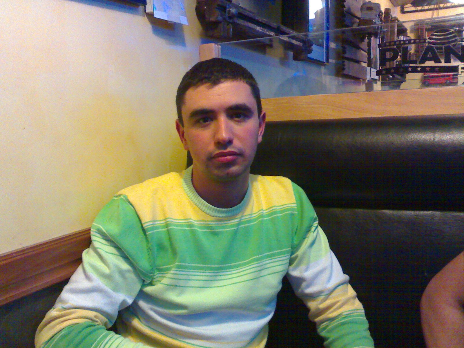 nizar03780366's profile picture. 