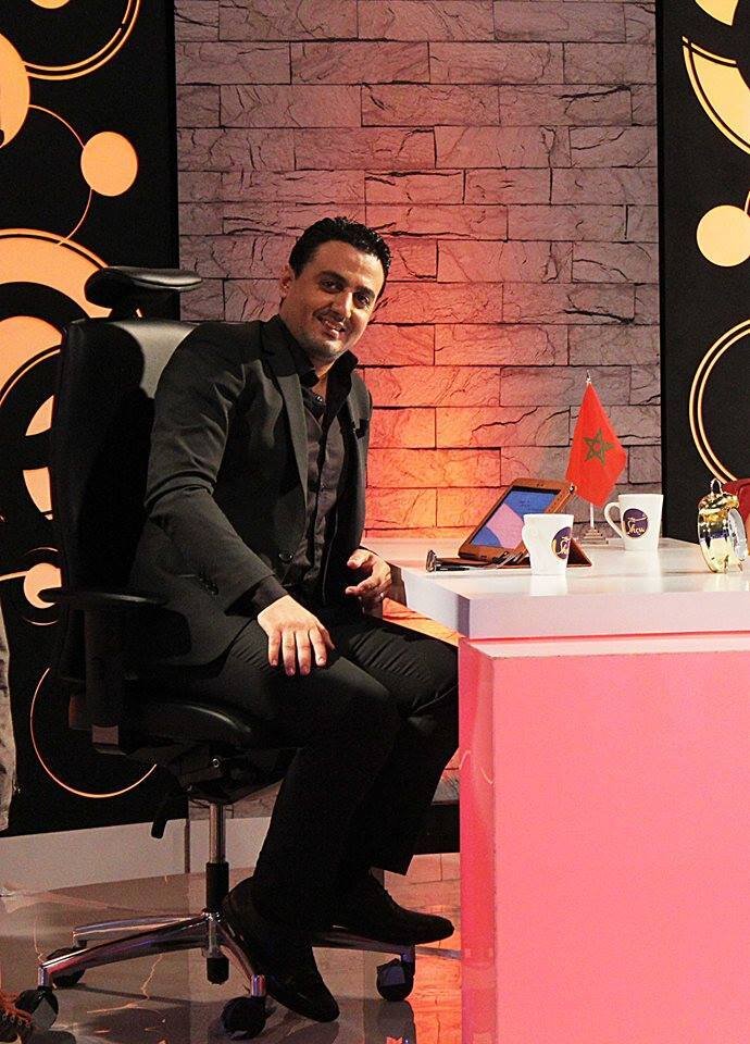 رشيد العلالي مقدم برامج من اعمالي : تاكسي 36 و كاميرة نجوم مع هشام مسرار و رشيد شو