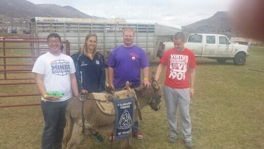 Apeil65's profile picture. 