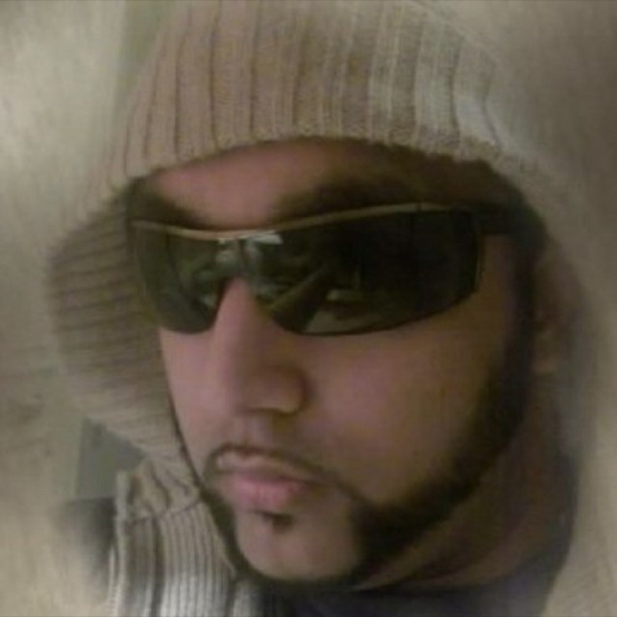 pakvasion786's profile picture. 