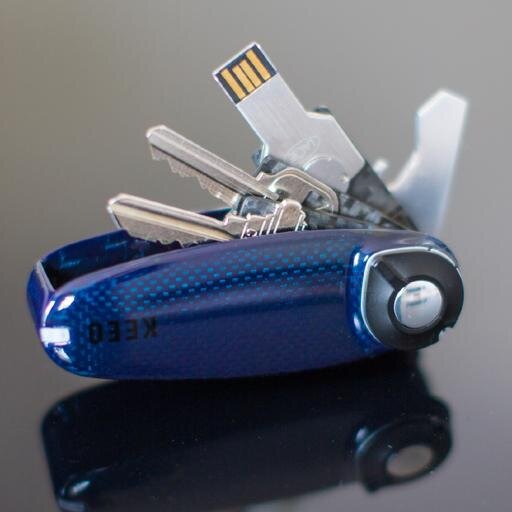 KEEO Carbon - Interactive key holder, which connects with your smartphone to find back your keys. NOW @ Kickstarter