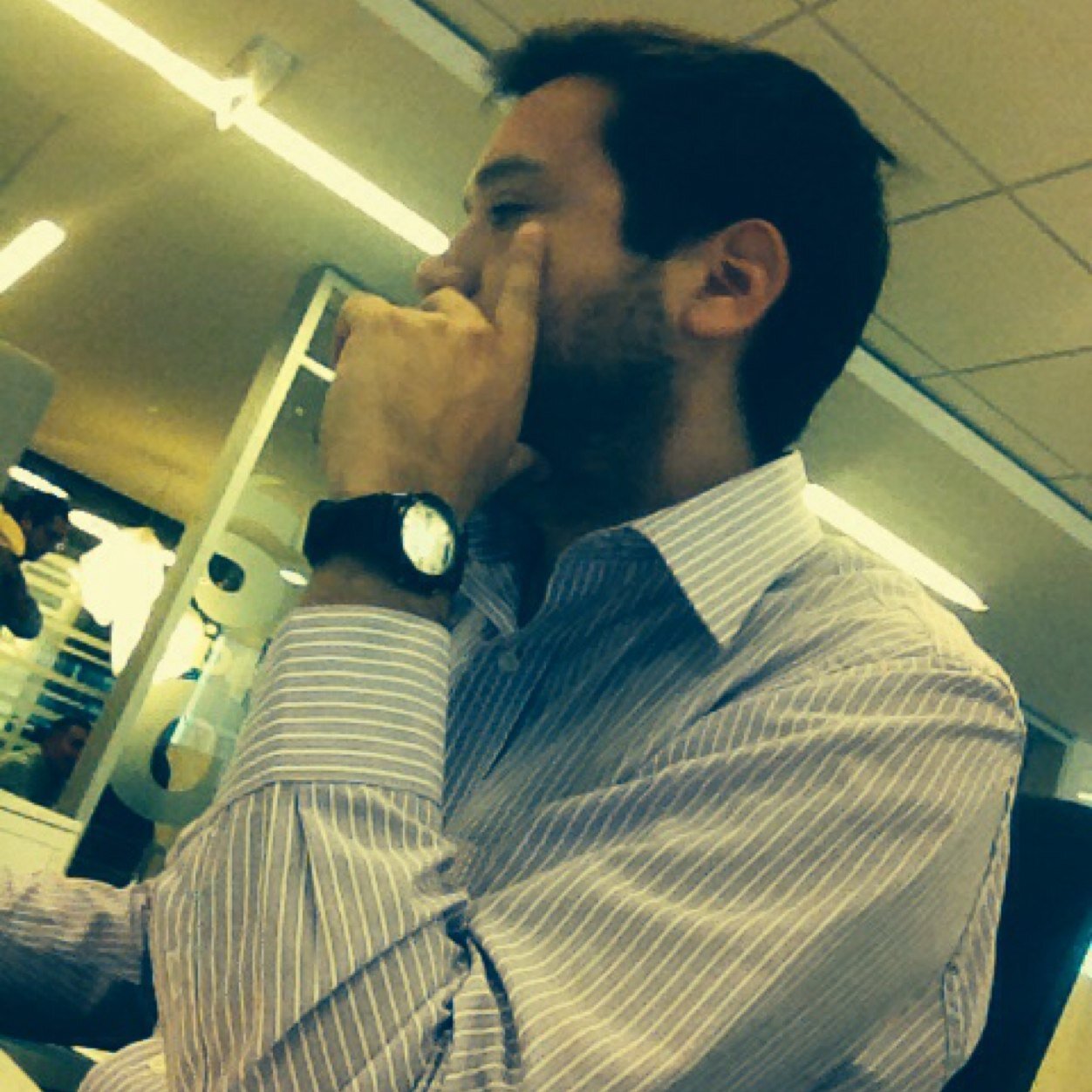 mor3no's profile picture. Me llamo A. Moreno, santiaguino, signo Aries. Electrical Engineer. Padre. Bajista.