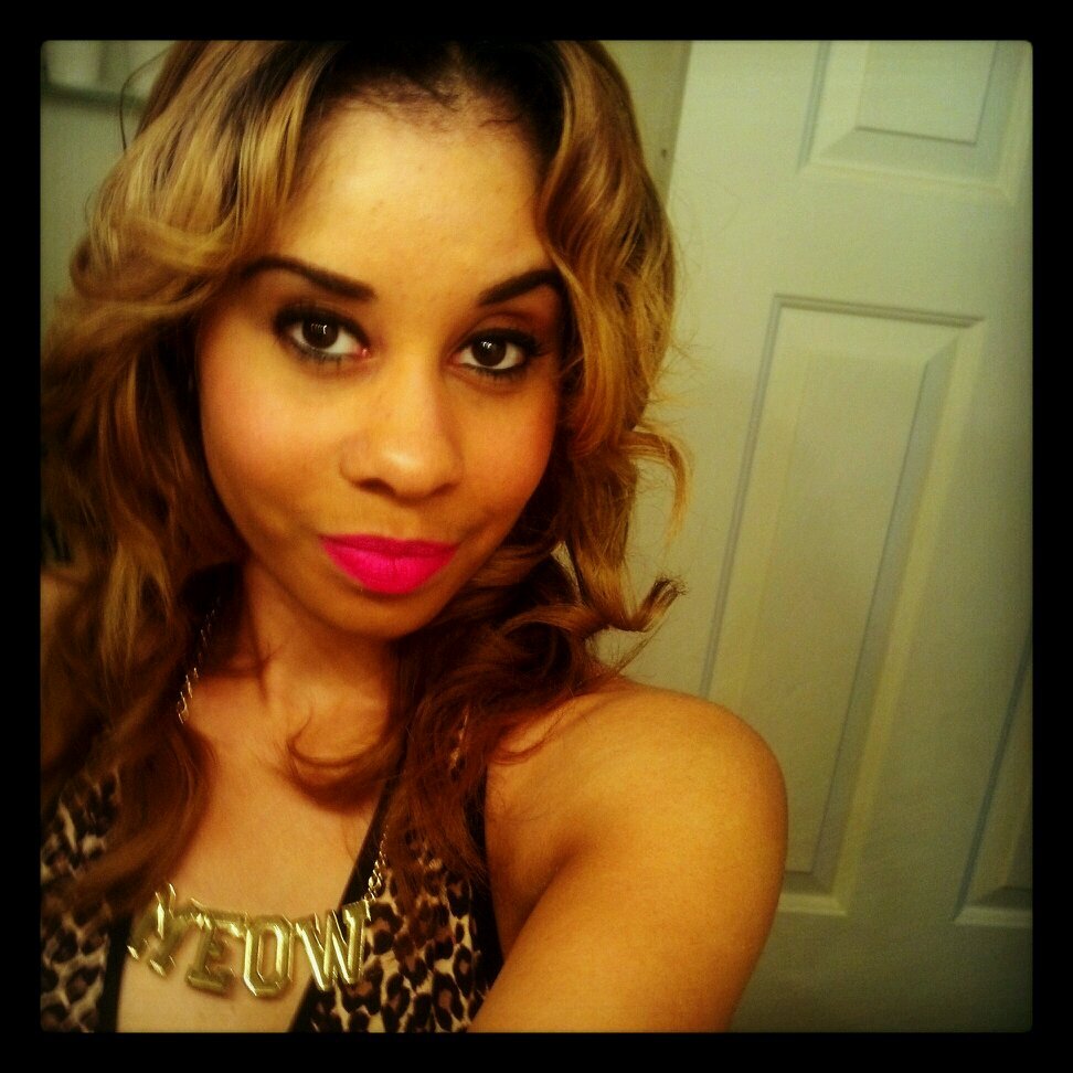 umm if yu wanna kno jus hit me up **Mwah**