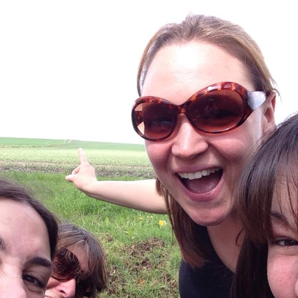 Mum of baby twins! Holly and Emily! Loves of my life! Also part time picture framer! I get to paint!