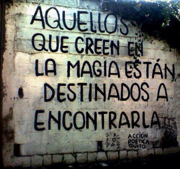 Quieres mandar un mensaje a una persona y no te atreves? Nosotros lo hacemos por ti! Mandaremos lo que nos pidas a cualquier usuario, solo tienes que decirlo!.