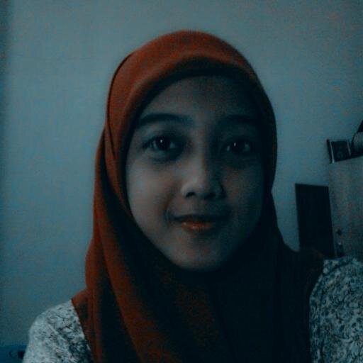 I'm uly,.., I love comics and I like brown color... ,, Universitas Negeri Makassar.. Pend. Matematika ICP..