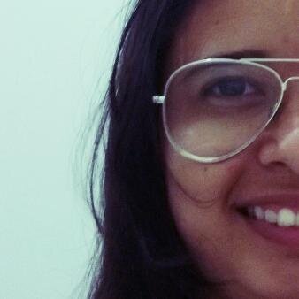 Doutora em química pela UFRN. Adoro cinema e curto sair c/ os amigos. As coisas simples da vida... não tem preço.