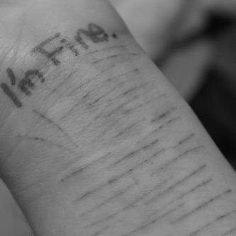 sometimes my mind suicidal kill me,and i love that she kill me/Princess Suicidal-3 days