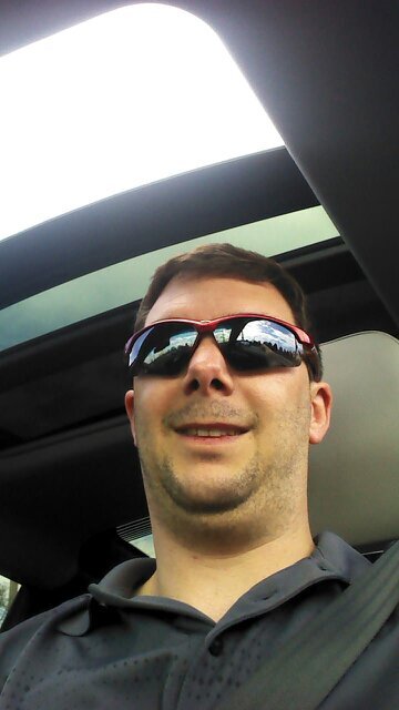 peteyboy76's profile picture. 