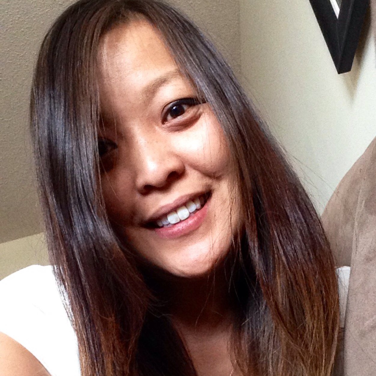 hevnlee's profile picture. 