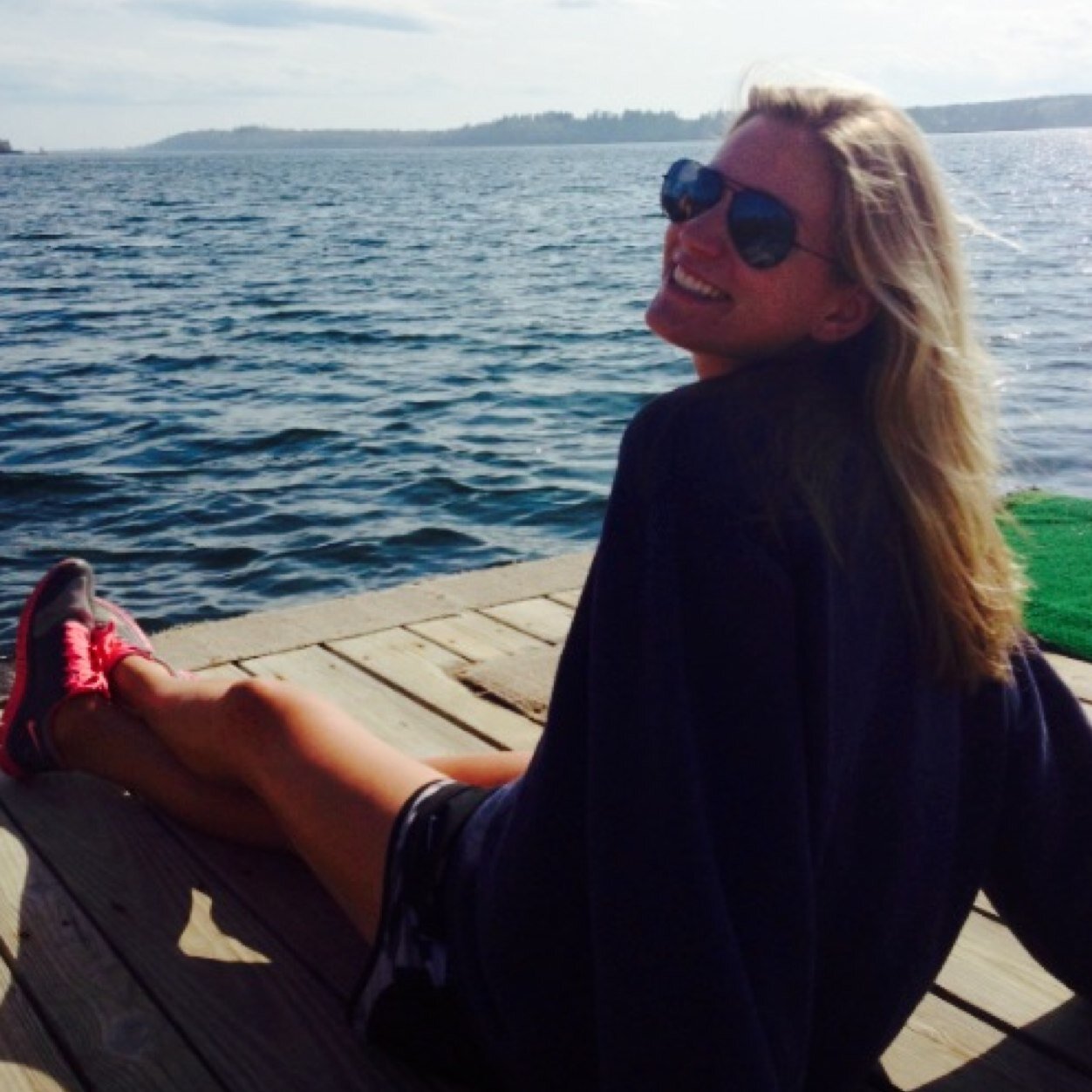 madisunny's profile picture. 