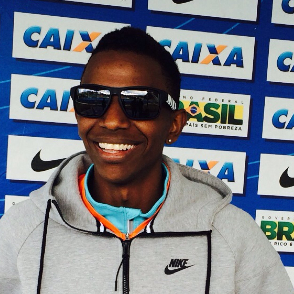 Atleta, BiCampeão Mundial do Salto em Distancia
