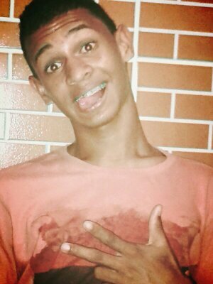 nunca chore, antes tenta sorrir!!;-)