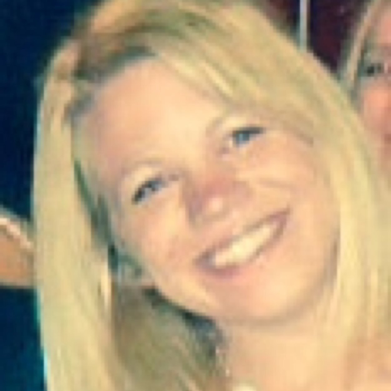 schmellllen99's profile picture. “Laugh as much as you breathe and love as long as you live.”