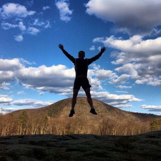 #Running Habitué. Recreational Marathoner. Running Shoe Geek. Word Lover. Local History Aficionado.