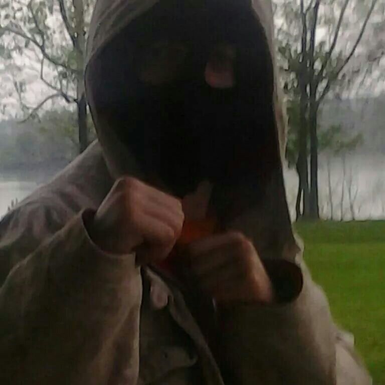 main_flame's profile picture. i am a hero that helps anyone in need i am called main flame because i keep everyone going i am like there source of power !!!!