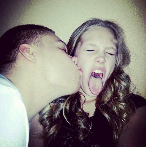 hypnotik1210's profile picture. 