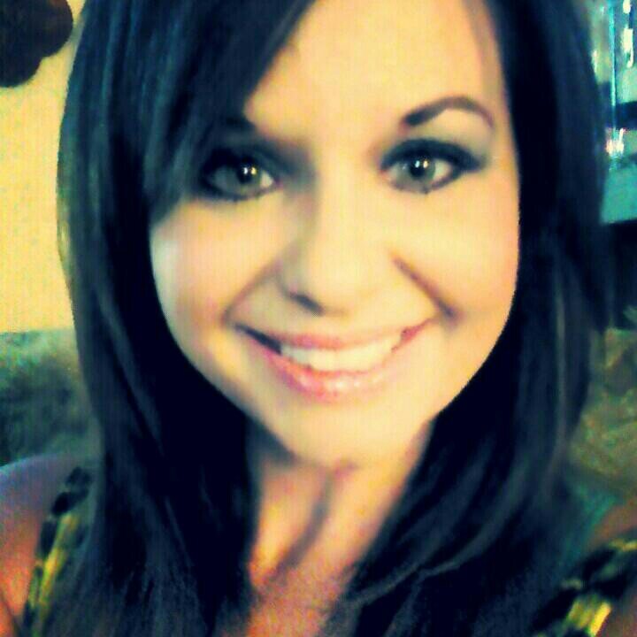 aprildaniels330's profile picture. 