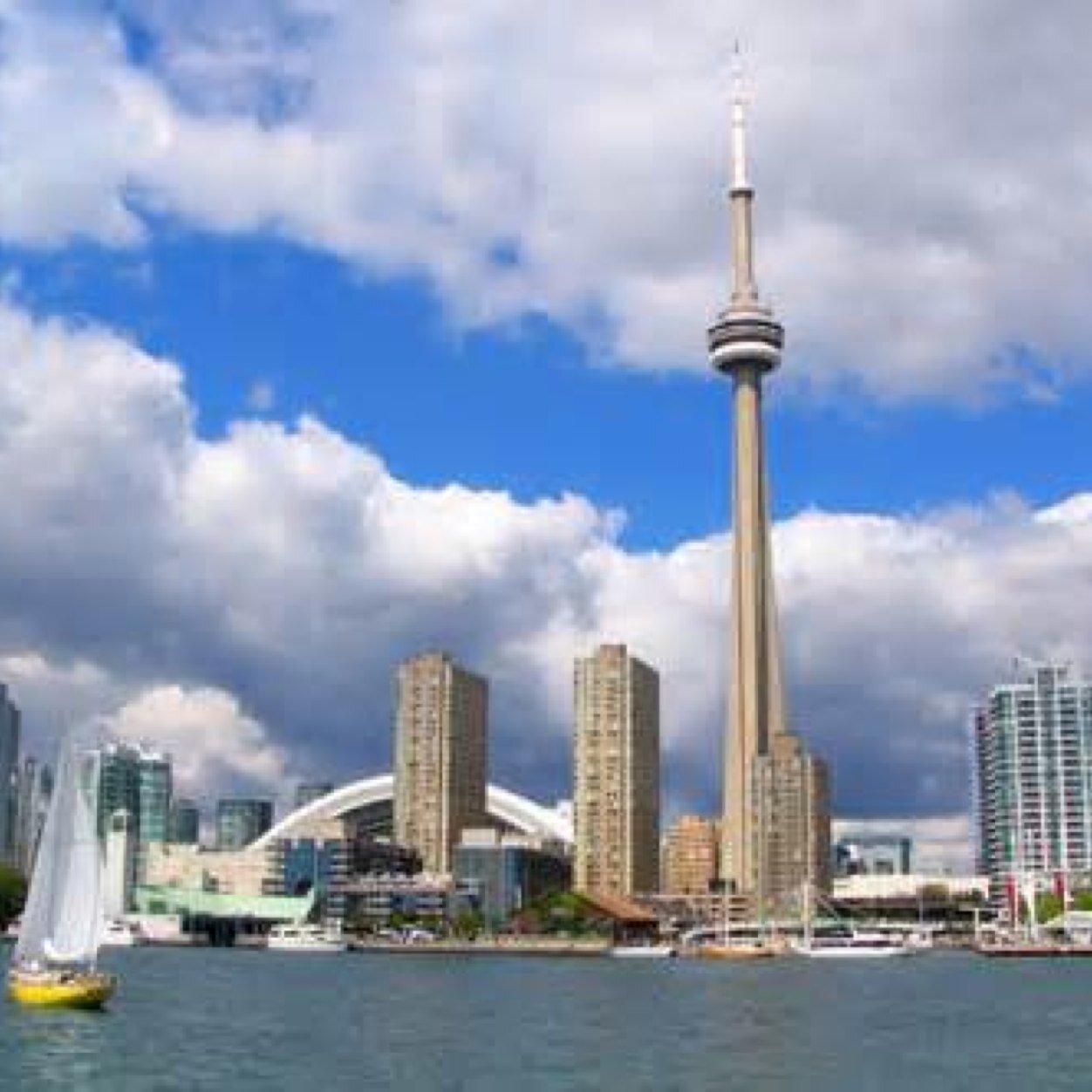 Tweet Information tourists #Toronto would be interested. Tweet me  pics #Toronto will RETWEET. Enjoy coupons in Link in bio on great activities #ttot #travel