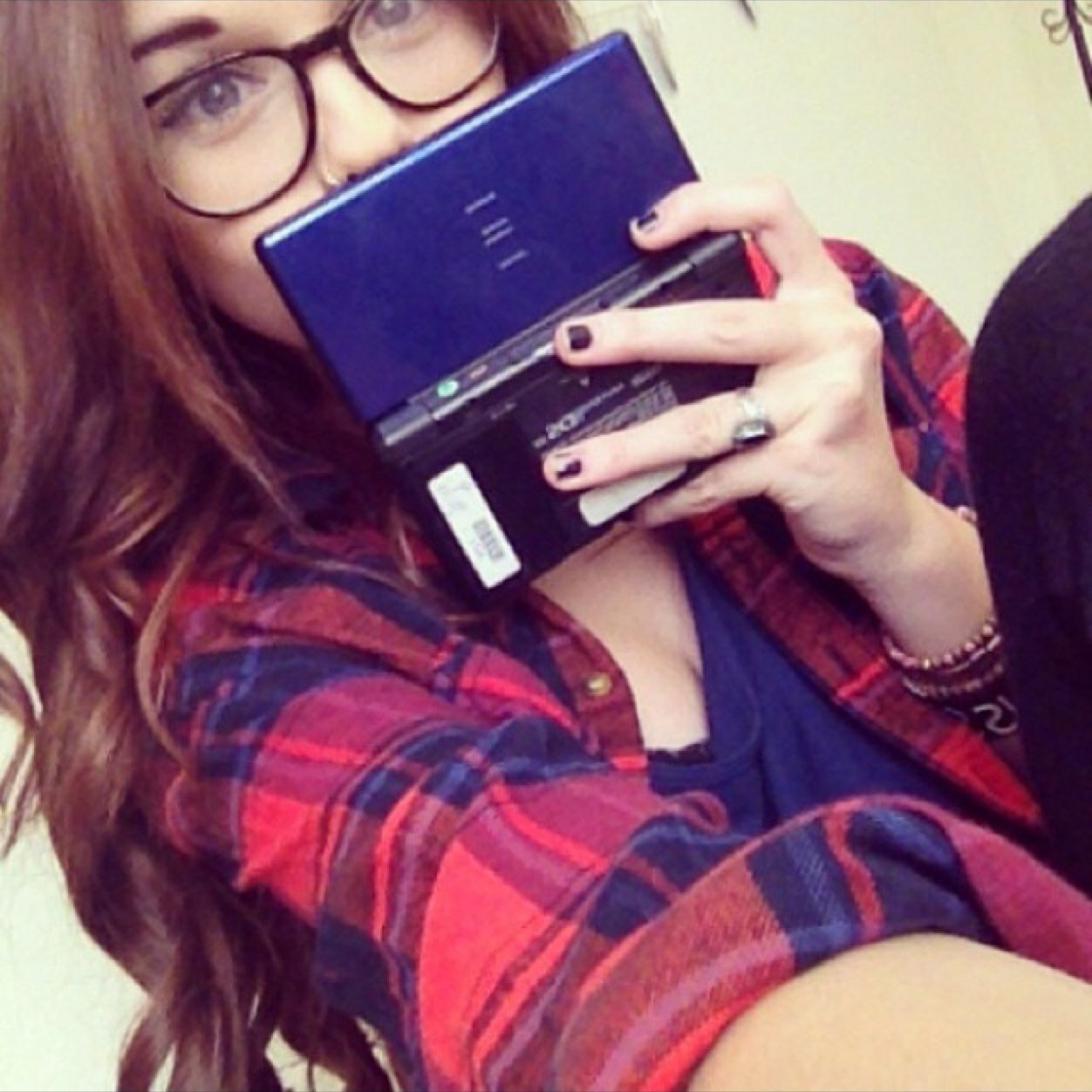 I make videos on YouTube help me reclaim my account since the old one was hacked