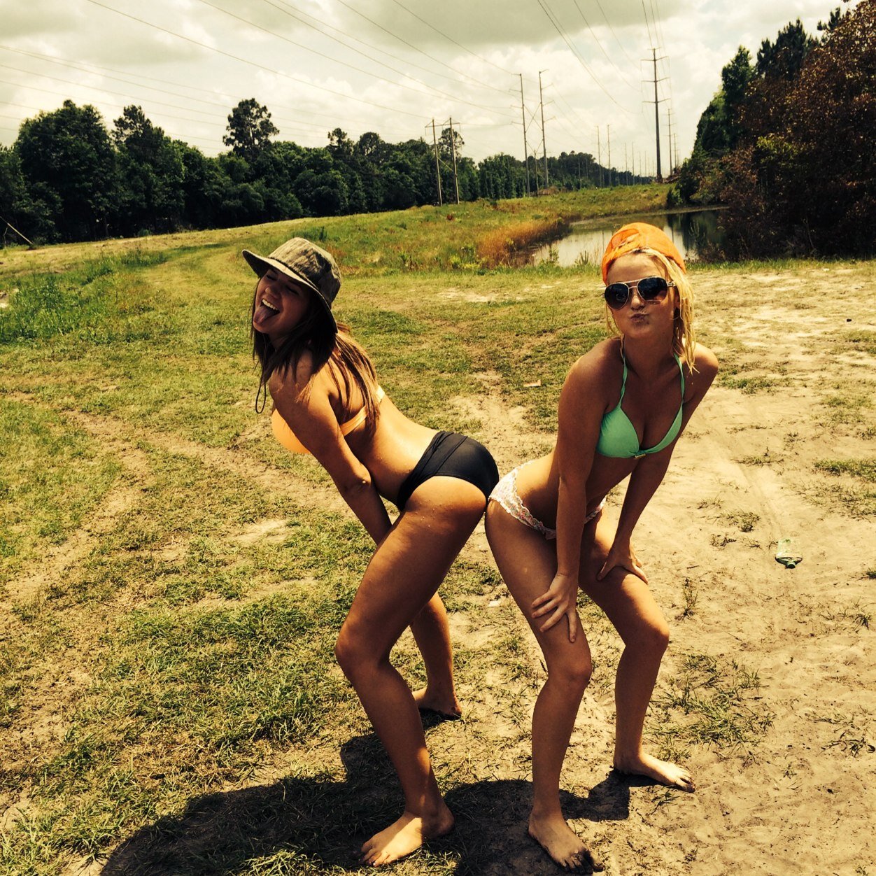 ashley_beigert's profile picture. You gotta keep your head up ooohhh, and you can let your hair down ehhh