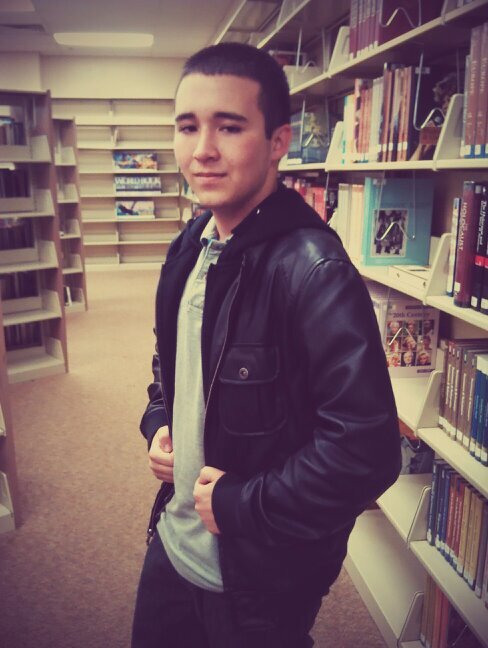 I'm a 15 year old who has nothing better to do besides being awesome.