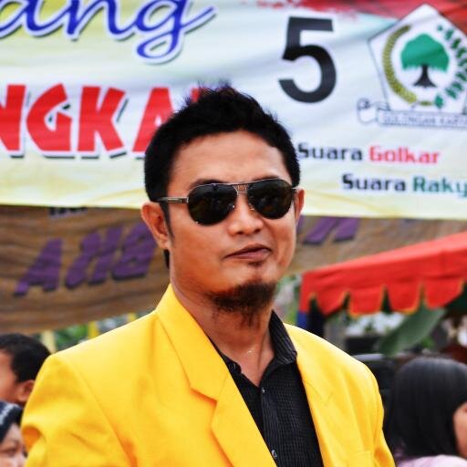 Kelelawar yang coba jadi manusia