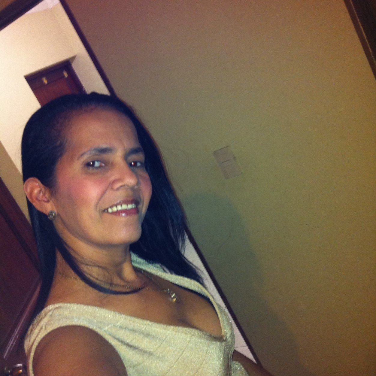 lachica22111964's profile picture. 