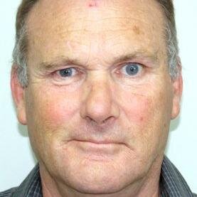 EditorialBell's profile picture. 