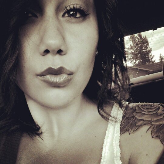 maag_emily's profile picture. Nothin feels as good as flyin down a back road ♡ #CountryGirl