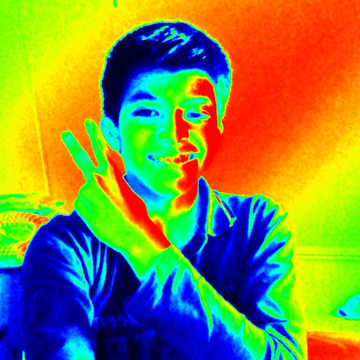 Jorge//14//Boy-Arianator//Friends//Instagram @that_kid_jorgexd,@ariana_lovatox//Music//