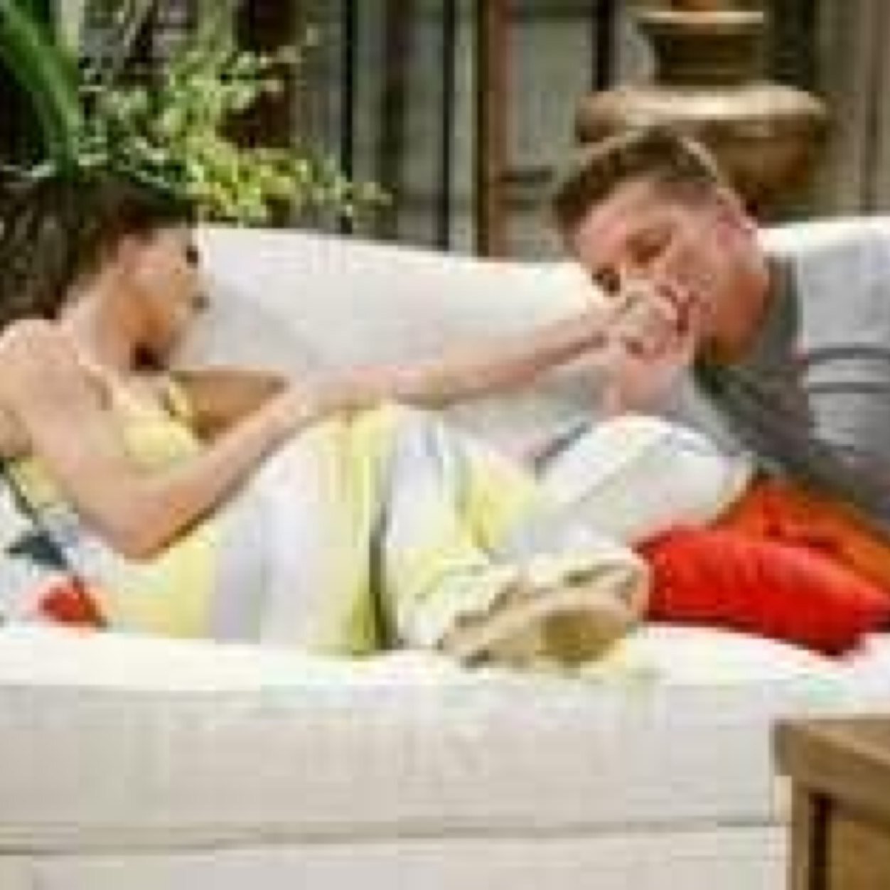 pllanddm's profile picture. 