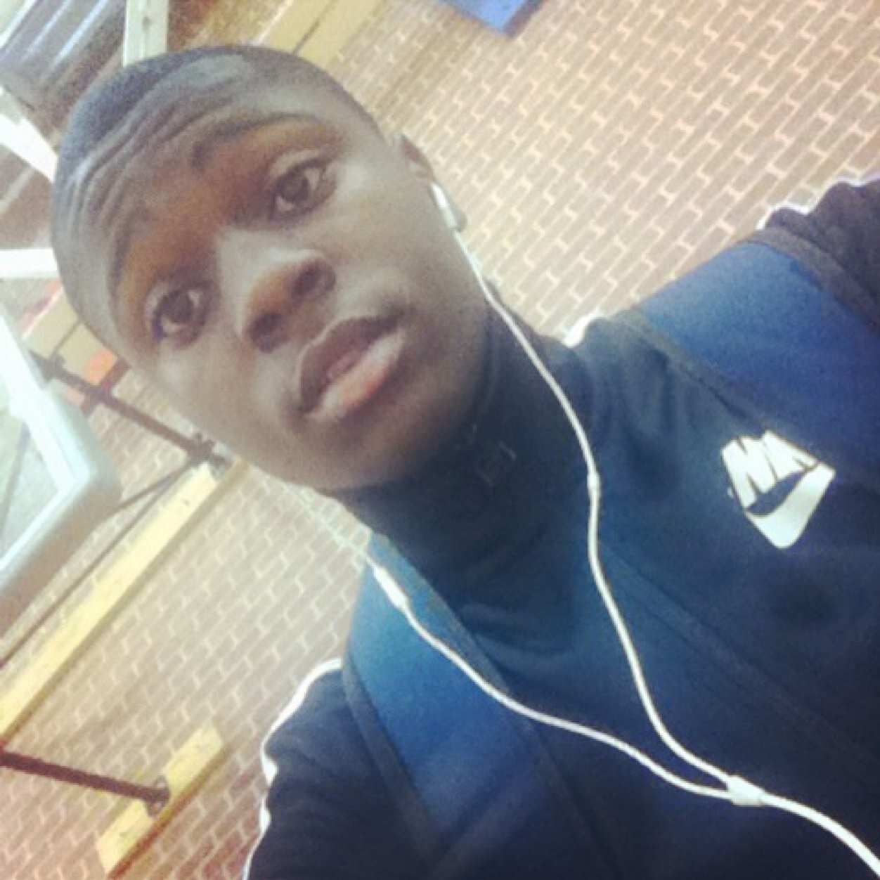 24_bub's profile picture. Ballislife
Hard work beats talen when talent fails to work hard
Kik: whobootyisit_ufeelmeh
Snap: whobootyisit37
