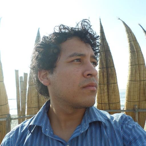 Estudiante de la Universidad Nacional de Piura - Facultad de Economia.