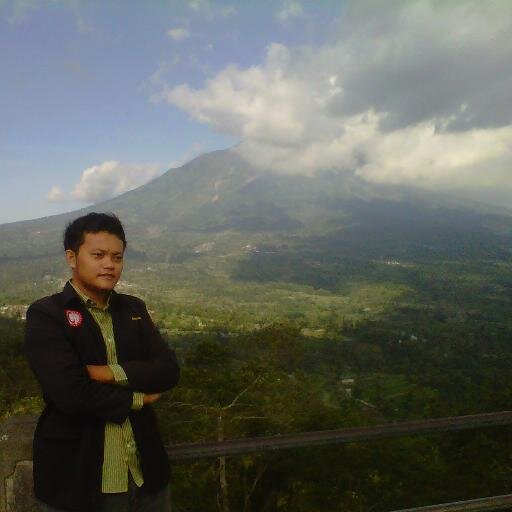 luqmanjohan's profile picture. Dimanapun tempat adalah sekolah, siapapun orang adalah Guru. #belajar
#srudukfollow yuk