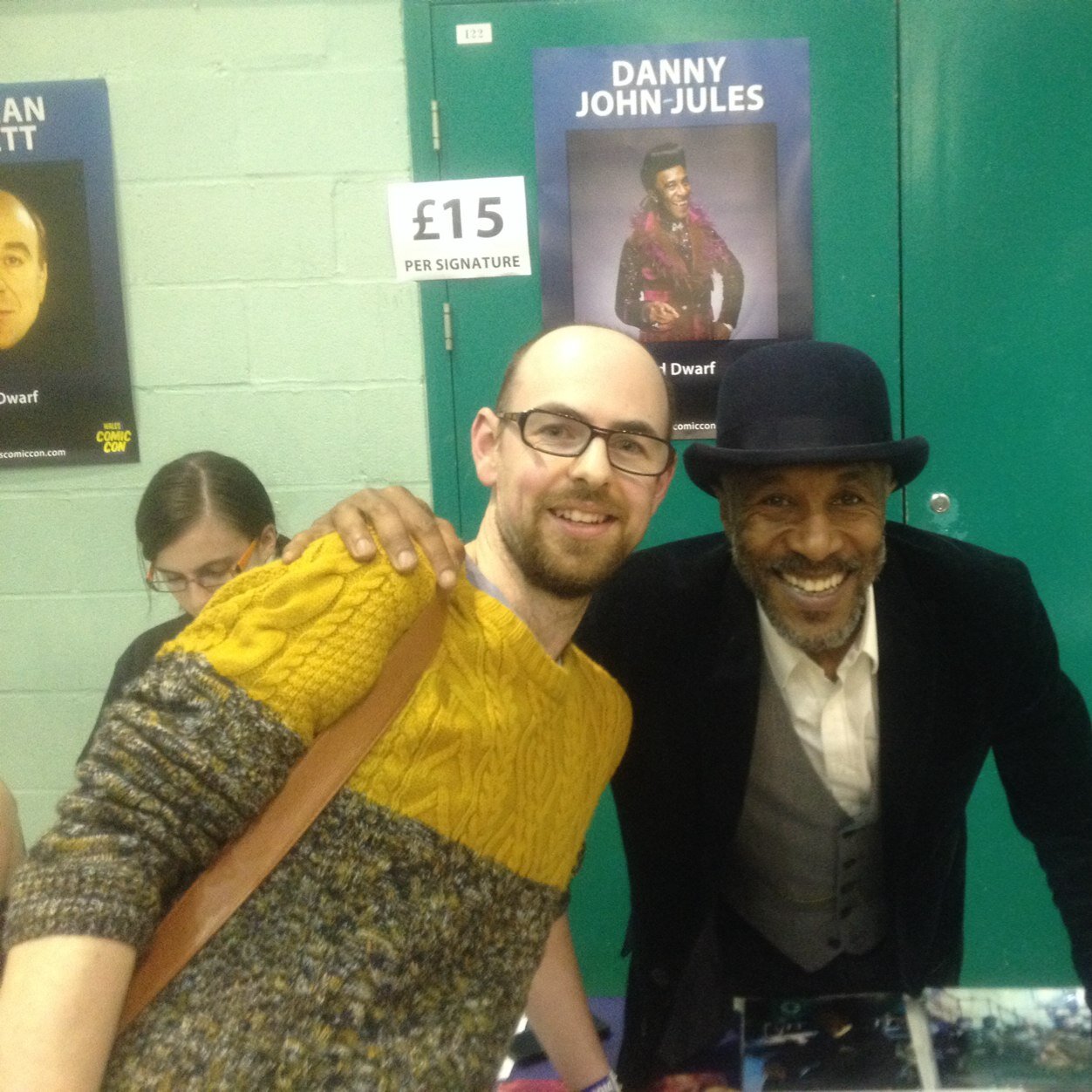 RickiWalker's profile picture. Bald software engineer, husband to a gorgeous wife and proud father of Elly Mim. Mad Evertonian also!!!!!