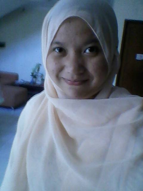 LiaHaoo's profile picture. My name is Lia.. Please click the follow button. Followback? Mention! Thanks palss