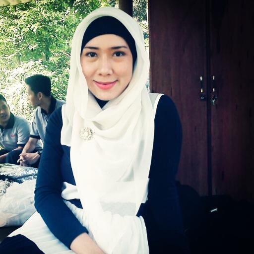 FOLLOW Instagram
@supportgrouporturum
@kebuli.asy_syams
@fatmasherenazen