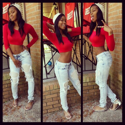 A model in the making.. Follow me on IG @_Imprettyhotxoxo... I follow back...