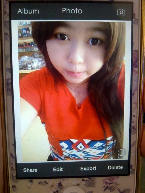 MichellValensy1's profile picture. 