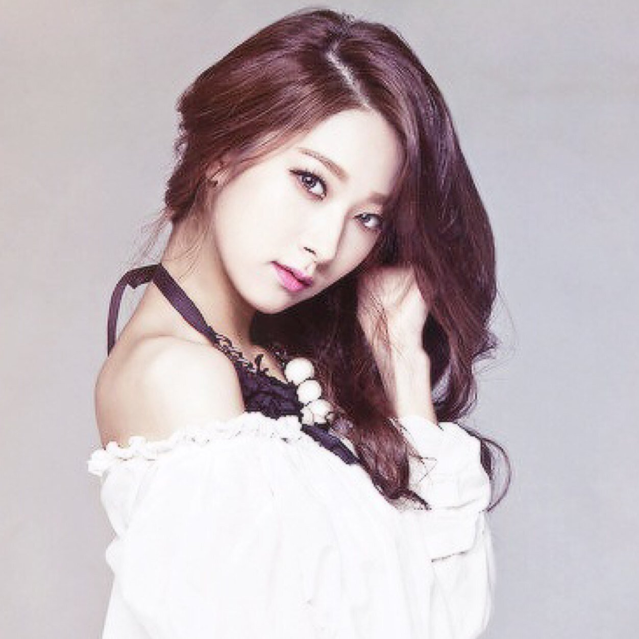 Roleplayer of Park Minha from 9muses Just Bot Not Real #91lines { real : @minha0627 } #AGAINFAM