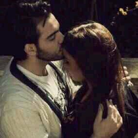 ‏‏و ﺎنت في قلبي ولا غيرك ﺎحد ♡