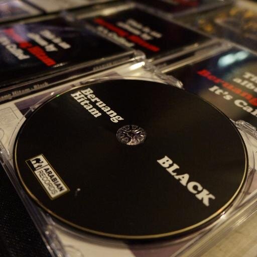 BERUANG HITAM HARDCORE from sidoarjo,CP : 085745918418