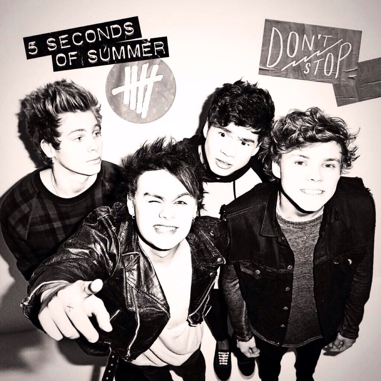 Joined acc by @mgcliff0rd & @Emma5SOS__ follow us eh! WE MET 5SOS 12/2/14. Janoskians, One Direction, 5SOS.♡.