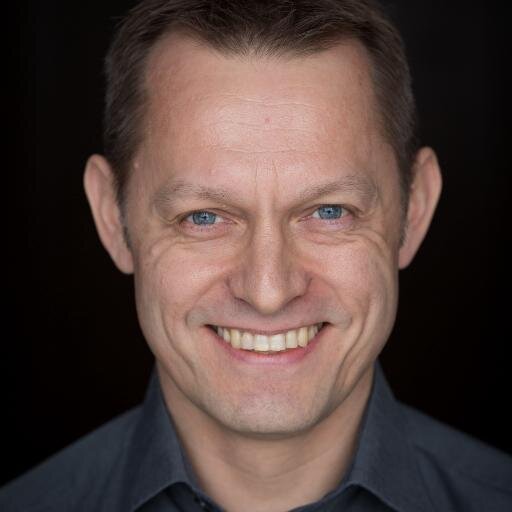 Expert for New Business + New Markets / #Unit4 Partner Director / Proud Father and Husband / Native of Business Model Innovation / Fighter for Energy Efficiency