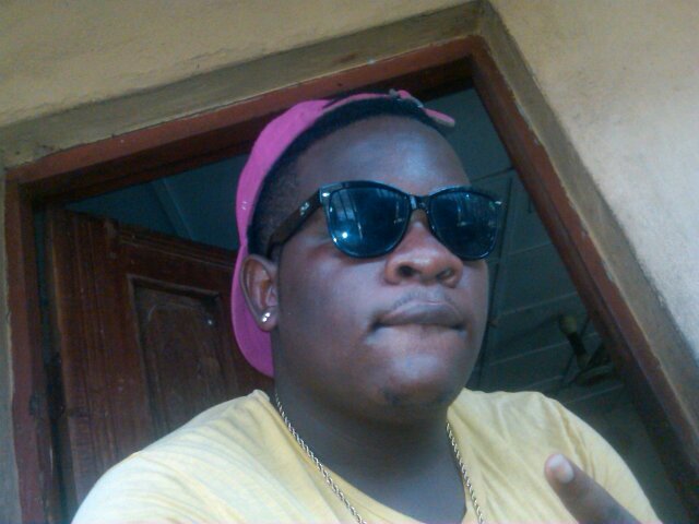TOP ENTERTAINMENT NEWX DJ MR BLINKXX ON KEY